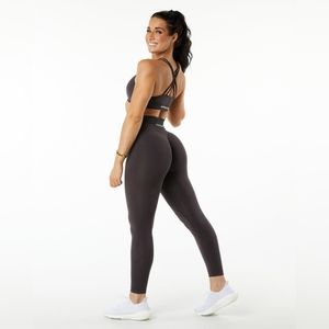 Alphalete Amplify Leggings